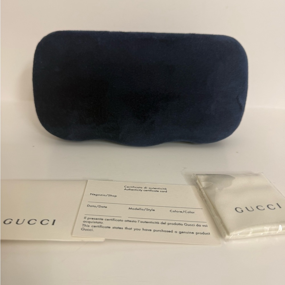 New cucci sunglasses case large